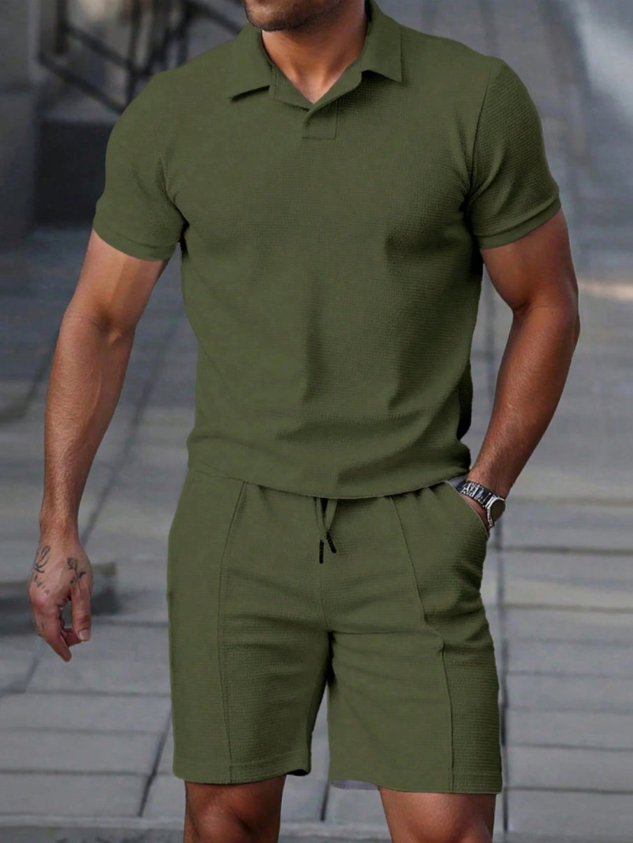 Cassian - Herrset med enfärgad pikétröja och short