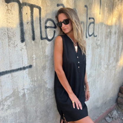 Clara | Elegancka sukienka bez rękawów z dekoltem w szpic